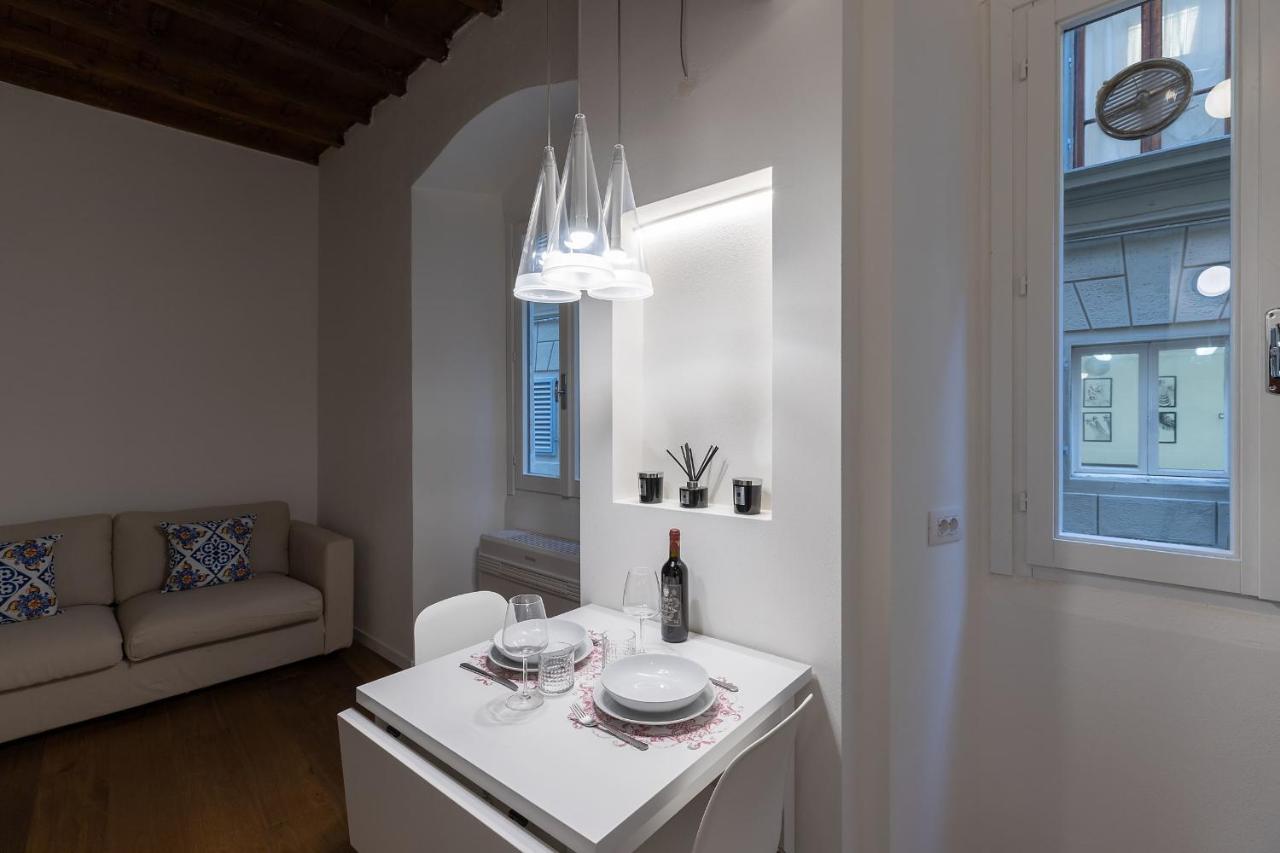 Alighieri'S Suite-Hosted By Sweetstay Firenze Bagian luar foto