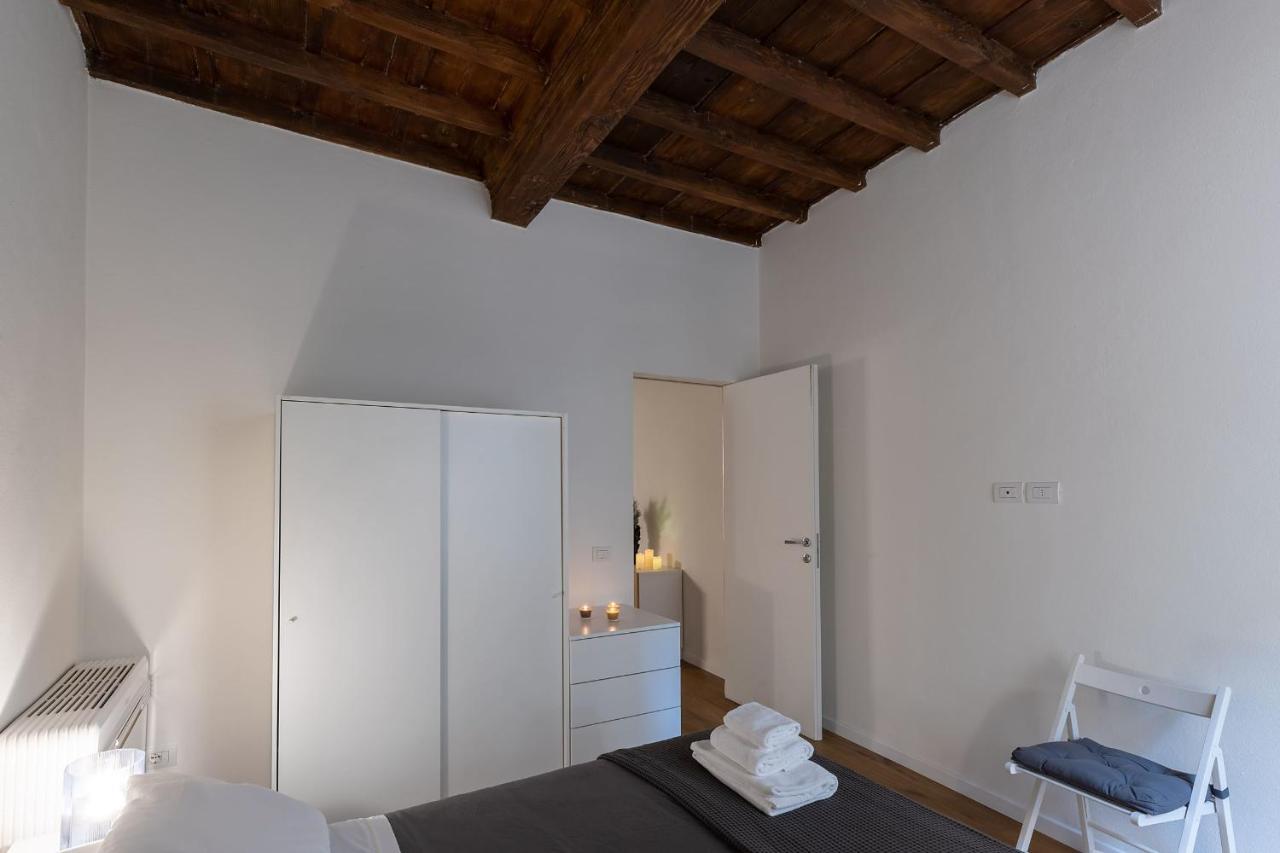 Alighieri'S Suite-Hosted By Sweetstay Firenze Bagian luar foto