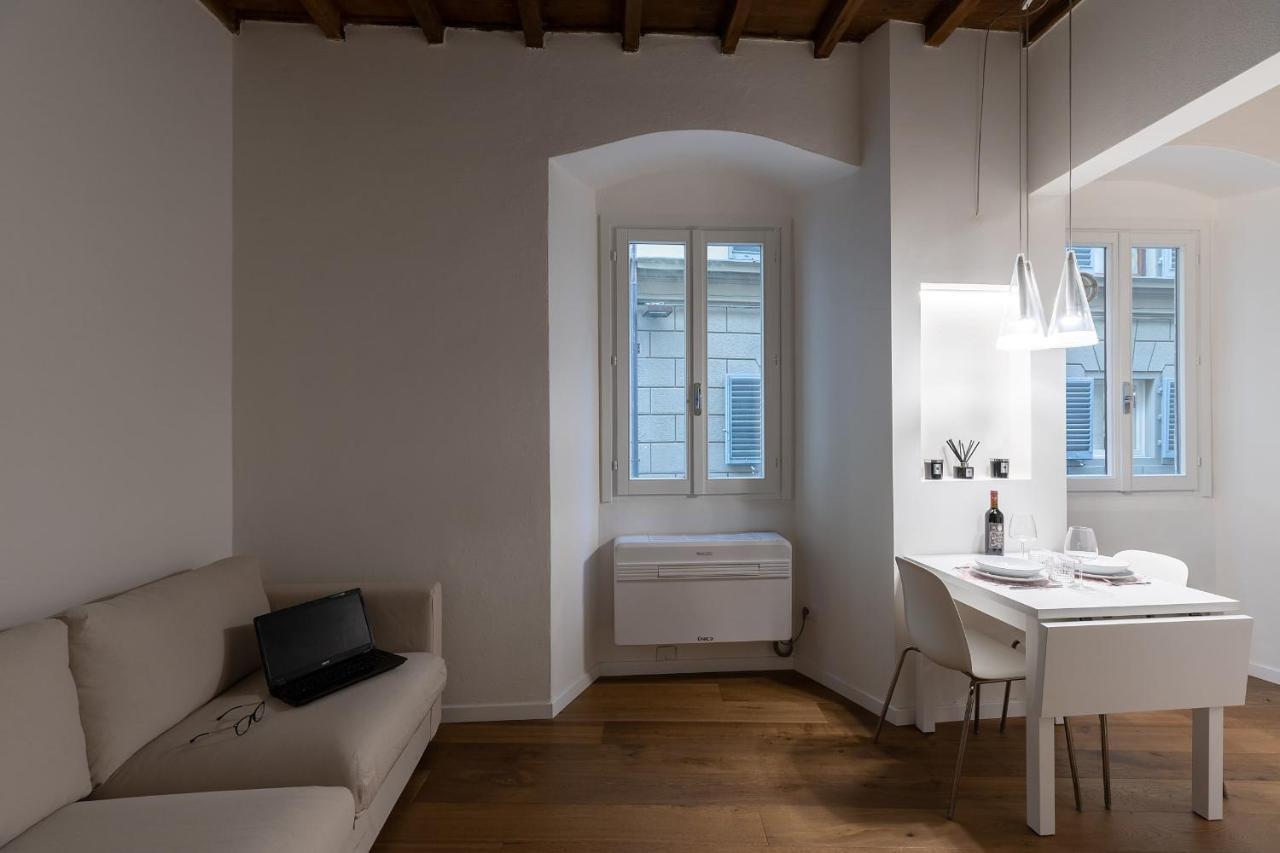 Alighieri'S Suite-Hosted By Sweetstay Firenze Bagian luar foto