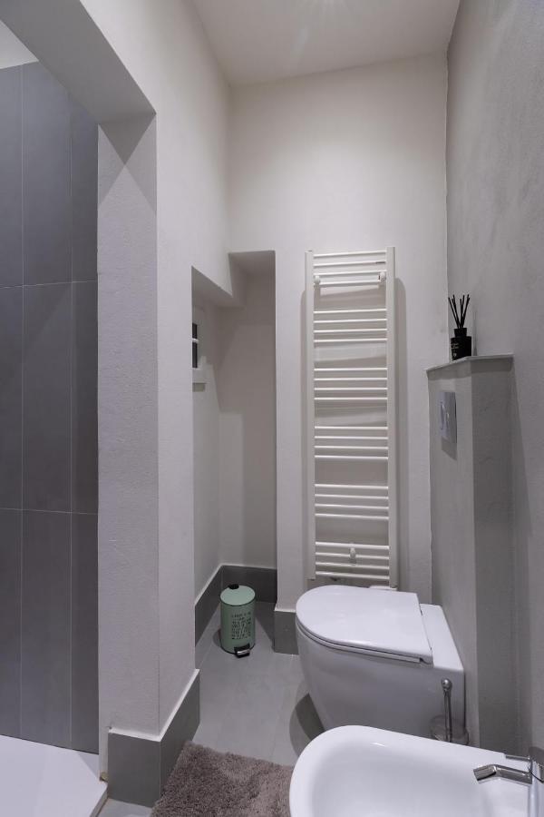 Alighieri'S Suite-Hosted By Sweetstay Firenze Bagian luar foto